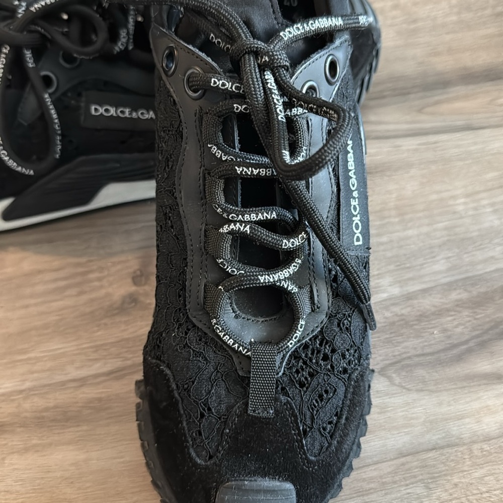 Dolce and Gabbana snickers